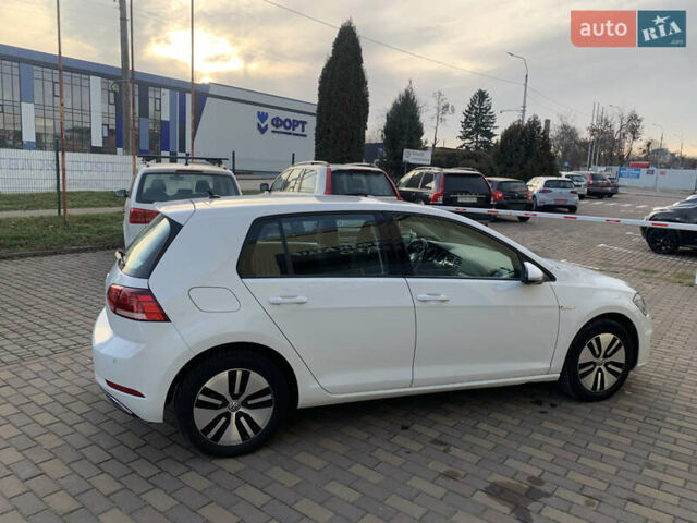 Белый Фольксваген e-Golf, объемом двигателя 0 л и пробегом 146 тыс. км за 12650 $, фото 7 на Automoto.ua
