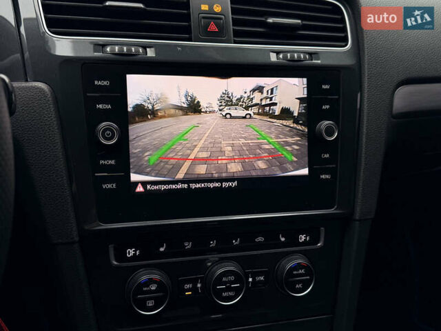 Білий Фольксваген e-Golf, об'ємом двигуна 0 л та пробігом 248 тис. км за 12500 $, фото 26 на Automoto.ua