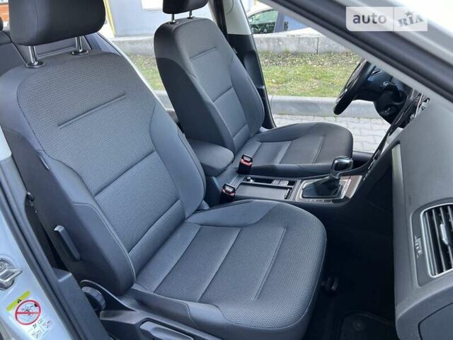 Білий Фольксваген e-Golf, об'ємом двигуна 0 л та пробігом 51 тис. км за 13500 $, фото 31 на Automoto.ua