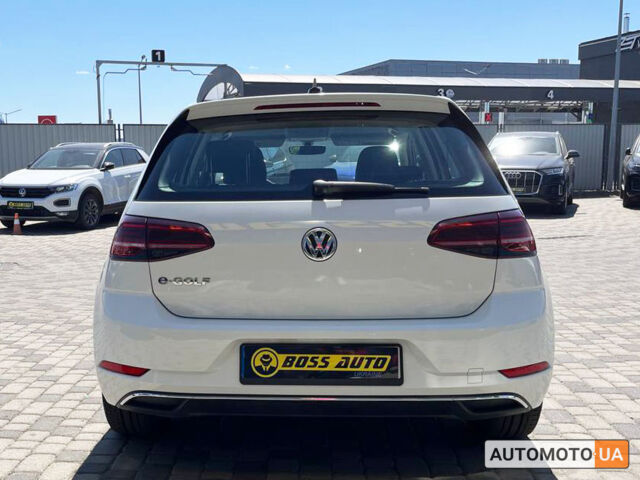 Білий Фольксваген e-Golf, об'ємом двигуна 36 л та пробігом 56 тис. км за 15300 $, фото 4 на Automoto.ua