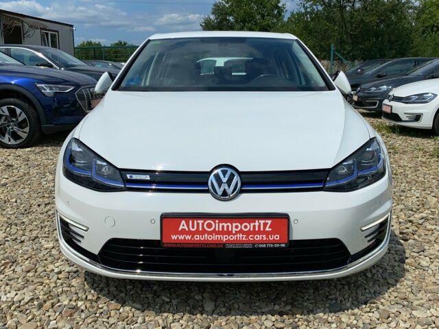 Білий Фольксваген e-Golf, об'ємом двигуна 0 л та пробігом 56 тис. км за 15200 $, фото 4 на Automoto.ua