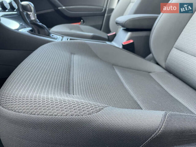 Білий Фольксваген e-Golf, об'ємом двигуна 0 л та пробігом 35 тис. км за 15600 $, фото 46 на Automoto.ua