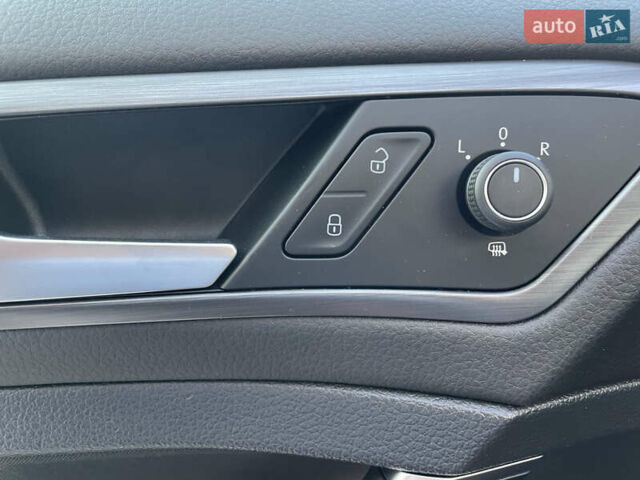 Білий Фольксваген e-Golf, об'ємом двигуна 0 л та пробігом 35 тис. км за 15600 $, фото 41 на Automoto.ua
