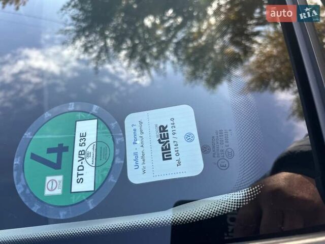 Белый Фольксваген e-Golf, объемом двигателя 0 л и пробегом 48 тыс. км за 13900 $, фото 18 на Automoto.ua