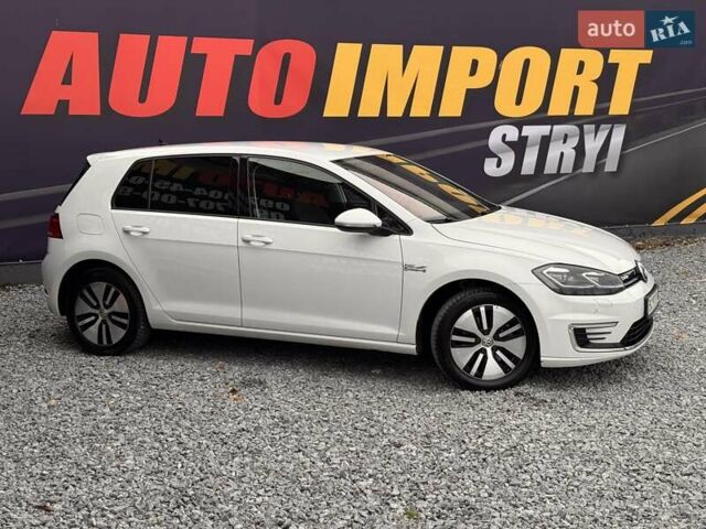 Белый Фольксваген e-Golf, объемом двигателя 0 л и пробегом 170 тыс. км за 13000 $, фото 1 на Automoto.ua
