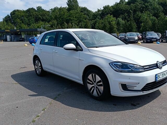 Білий Фольксваген e-Golf, об'ємом двигуна 0 л та пробігом 97 тис. км за 13200 $, фото 3 на Automoto.ua