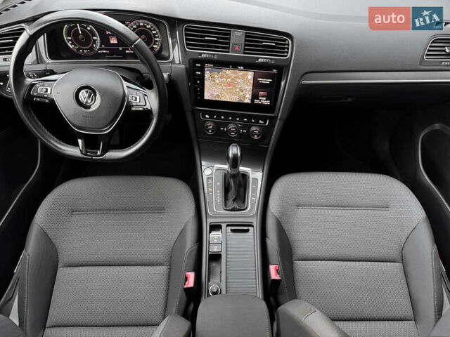 Білий Фольксваген e-Golf, об'ємом двигуна 0 л та пробігом 20 тис. км за 18001 $, фото 25 на Automoto.ua