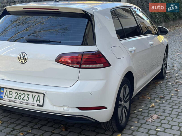 Білий Фольксваген e-Golf, об'ємом двигуна 0 л та пробігом 78 тис. км за 11500 $, фото 9 на Automoto.ua