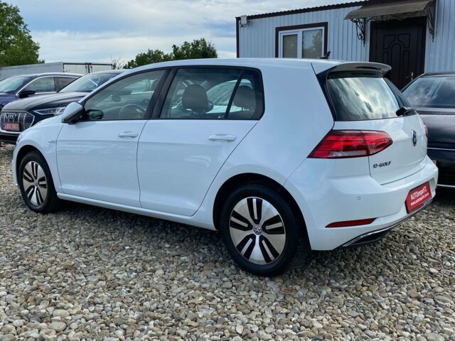 Белый Фольксваген e-Golf, объемом двигателя 0 л и пробегом 26 тыс. км за 14900 $, фото 6 на Automoto.ua