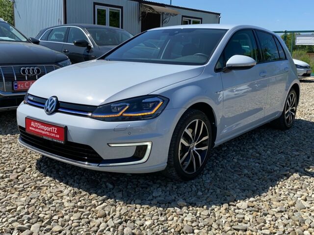 Белый Фольксваген e-Golf, объемом двигателя 0 л и пробегом 104 тыс. км за 14900 $, фото 14 на Automoto.ua