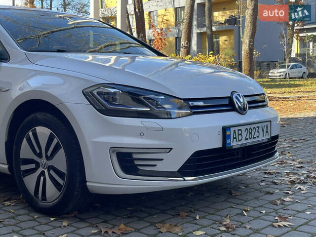 Білий Фольксваген e-Golf, об'ємом двигуна 0 л та пробігом 78 тис. км за 11500 $, фото 6 на Automoto.ua