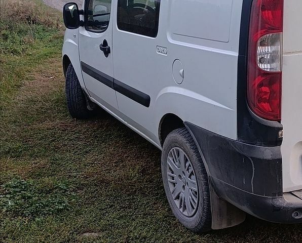 Белый Фольксваген e-Golf, объемом двигателя 0 л и пробегом 86 тыс. км за 15000 $, фото 14 на Automoto.ua