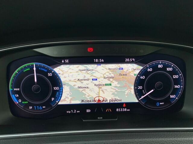 Белый Фольксваген e-Golf, объемом двигателя 0 л и пробегом 85 тыс. км за 16400 $, фото 8 на Automoto.ua