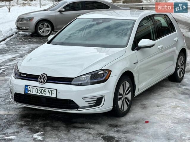 Білий Фольксваген e-Golf, об'ємом двигуна 0 л та пробігом 34 тис. км за 14300 $, фото 2 на Automoto.ua