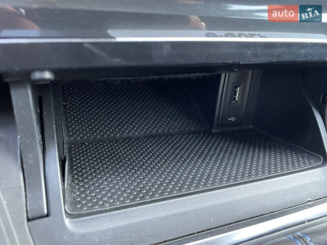 Білий Фольксваген e-Golf, об'ємом двигуна 0 л та пробігом 35 тис. км за 15600 $, фото 48 на Automoto.ua