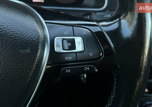 Белый Фольксваген e-Golf, объемом двигателя 0 л и пробегом 84 тыс. км за 13250 $, фото 101 на Automoto.ua