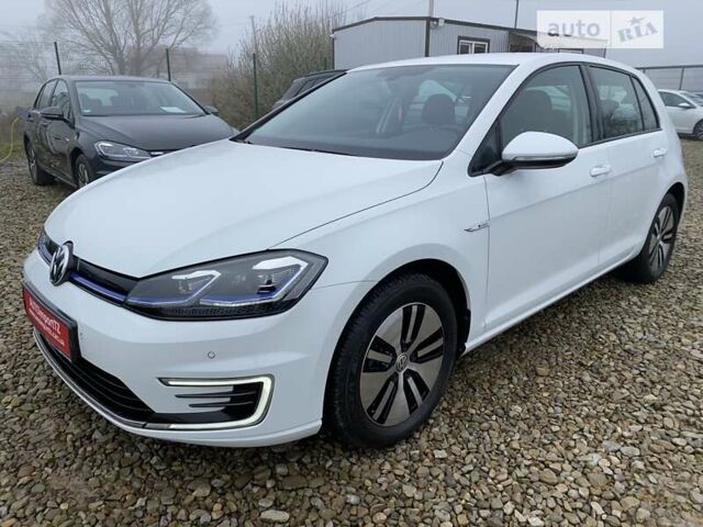 Белый Фольксваген e-Golf, объемом двигателя 0 л и пробегом 14 тыс. км за 16500 $, фото 6 на Automoto.ua