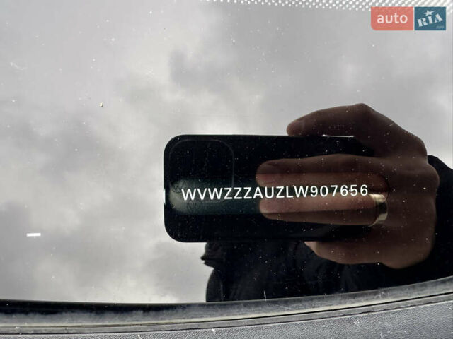 Белый Фольксваген e-Golf, объемом двигателя 0 л и пробегом 98 тыс. км за 16450 $, фото 33 на Automoto.ua