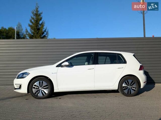 Білий Фольксваген e-Golf, об'ємом двигуна 0 л та пробігом 28 тис. км за 14900 $, фото 11 на Automoto.ua