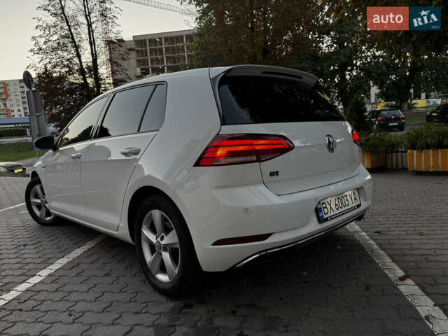 Білий Фольксваген e-Golf, об'ємом двигуна 0 л та пробігом 97 тис. км за 13999 $, фото 11 на Automoto.ua