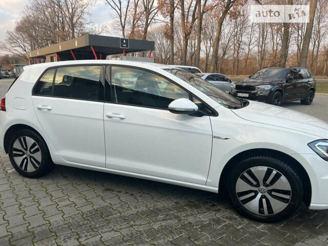 Білий Фольксваген e-Golf, об'ємом двигуна 0 л та пробігом 36 тис. км за 18270 $, фото 8 на Automoto.ua