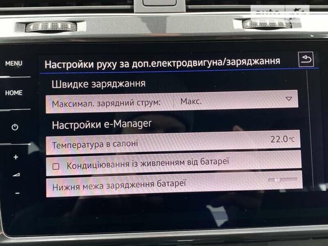 Белый Фольксваген e-Golf, объемом двигателя 0 л и пробегом 14 тыс. км за 16500 $, фото 49 на Automoto.ua