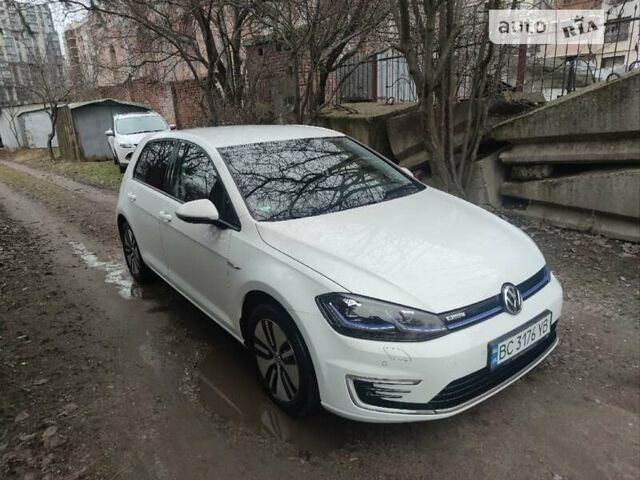 Білий Фольксваген e-Golf, об'ємом двигуна 0 л та пробігом 46 тис. км за 17700 $, фото 2 на Automoto.ua