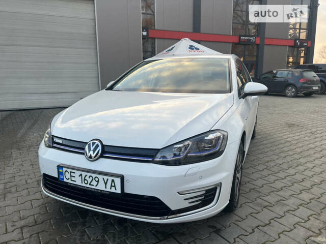 Білий Фольксваген e-Golf, об'ємом двигуна 0 л та пробігом 36 тис. км за 18270 $, фото 3 на Automoto.ua