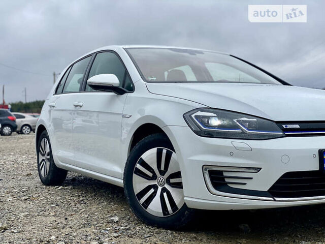 Білий Фольксваген e-Golf, об'ємом двигуна 0 л та пробігом 31 тис. км за 19999 $, фото 3 на Automoto.ua