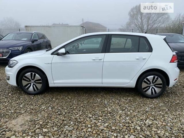 Белый Фольксваген e-Golf, объемом двигателя 0 л и пробегом 14 тыс. км за 16500 $, фото 7 на Automoto.ua