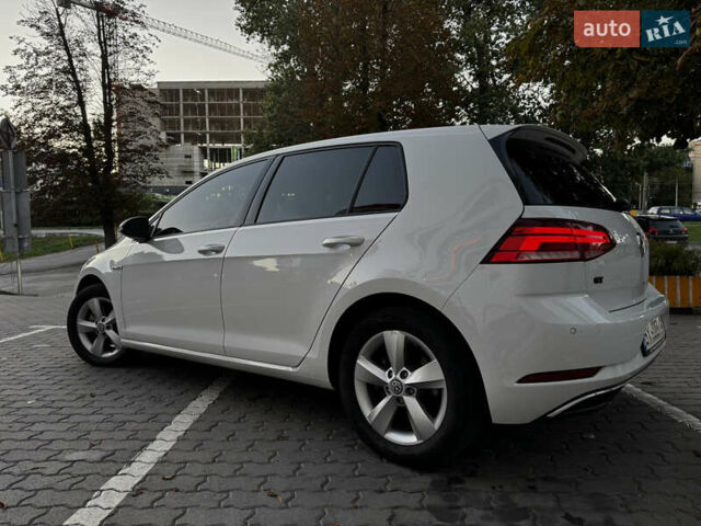 Білий Фольксваген e-Golf, об'ємом двигуна 0 л та пробігом 97 тис. км за 13999 $, фото 12 на Automoto.ua