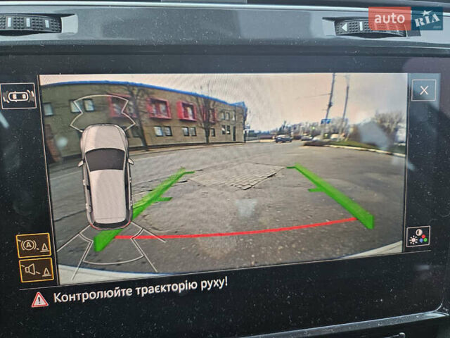 Белый Фольксваген e-Golf, объемом двигателя 0 л и пробегом 115 тыс. км за 14900 $, фото 7 на Automoto.ua