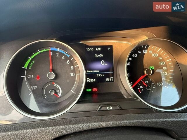 Белый Фольксваген e-Golf, объемом двигателя 0 л и пробегом 92 тыс. км за 14750 $, фото 9 на Automoto.ua