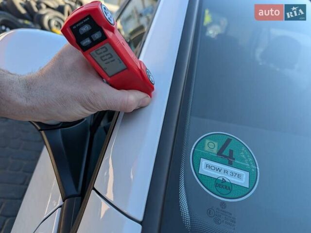 Білий Фольксваген e-Golf, об'ємом двигуна 0 л та пробігом 28 тис. км за 14900 $, фото 23 на Automoto.ua