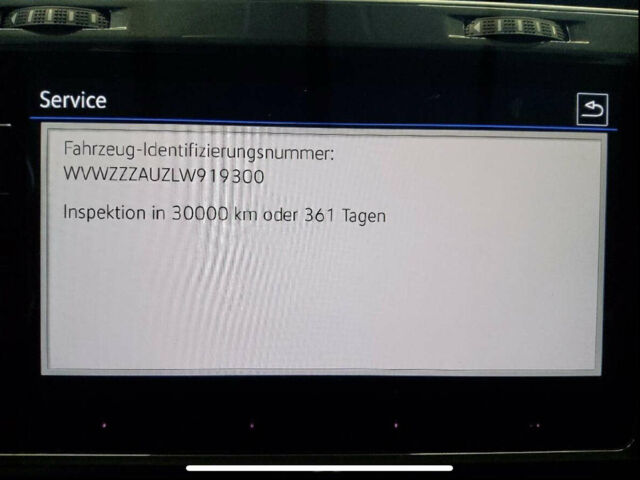 Білий Фольксваген e-Golf, об'ємом двигуна 0 л та пробігом 47 тис. км за 19200 $, фото 29 на Automoto.ua