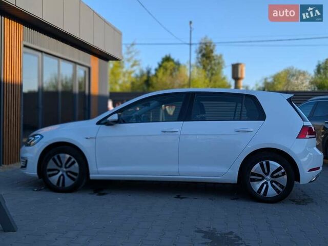 Білий Фольксваген e-Golf, об'ємом двигуна 0 л та пробігом 28 тис. км за 14900 $, фото 8 на Automoto.ua