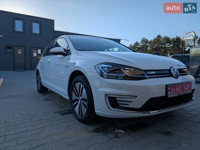 Білий Фольксваген e-Golf, об'ємом двигуна 0 л та пробігом 28 тис. км за 14900 $, фото 5 на Automoto.ua