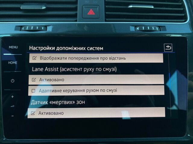Белый Фольксваген e-Golf, объемом двигателя 0 л и пробегом 8 тыс. км за 18400 $, фото 79 на Automoto.ua