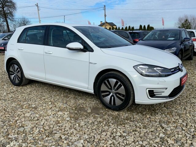 Белый Фольксваген e-Golf, объемом двигателя 0 л и пробегом 22 тыс. км за 17900 $, фото 27 на Automoto.ua
