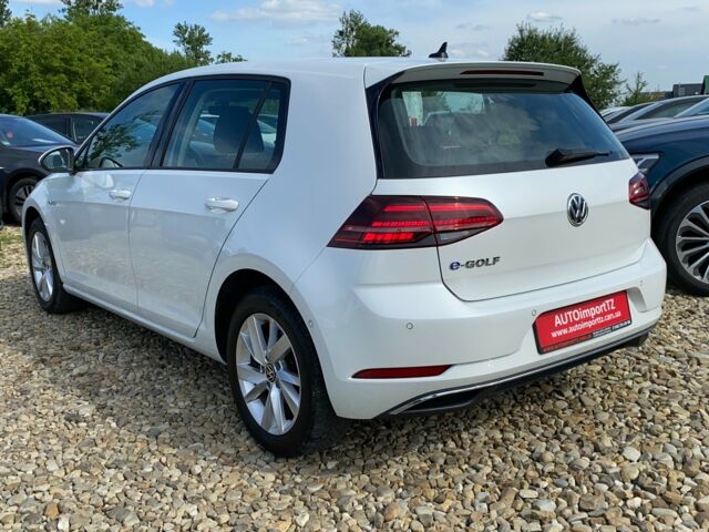 Белый Фольксваген e-Golf, объемом двигателя 0 л и пробегом 34 тыс. км за 16900 $, фото 14 на Automoto.ua