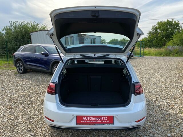 Белый Фольксваген e-Golf, объемом двигателя 0 л и пробегом 34 тыс. км за 16900 $, фото 79 на Automoto.ua