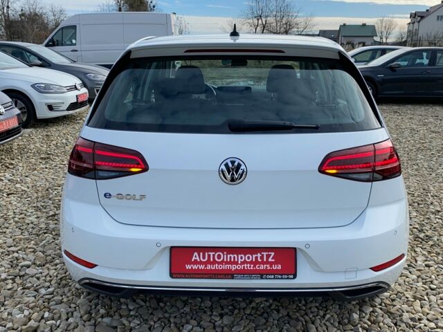 Белый Фольксваген e-Golf, объемом двигателя 0 л и пробегом 22 тыс. км за 17900 $, фото 17 на Automoto.ua