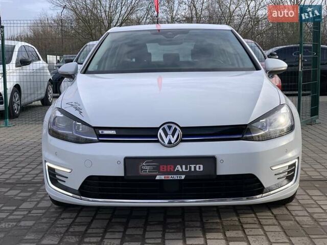 Белый Фольксваген e-Golf, объемом двигателя 0 л и пробегом 73 тыс. км за 13955 $, фото 4 на Automoto.ua