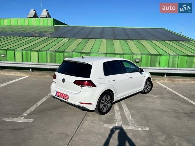 Белый Фольксваген e-Golf, объемом двигателя 0 л и пробегом 125 тыс. км за 13500 $, фото 6 на Automoto.ua