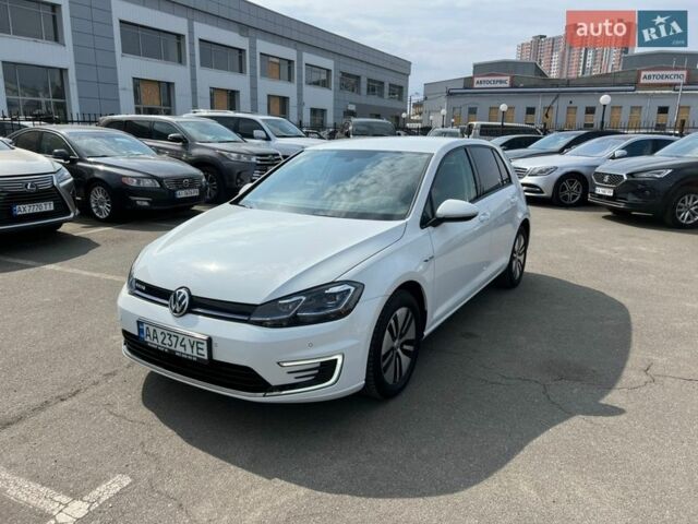 Білий Фольксваген e-Golf, об'ємом двигуна 0 л та пробігом 125 тис. км за 13300 $, фото 2 на Automoto.ua