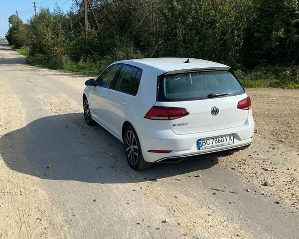 Білий Фольксваген e-Golf, об'ємом двигуна 0 л та пробігом 46 тис. км за 14900 $, фото 5 на Automoto.ua