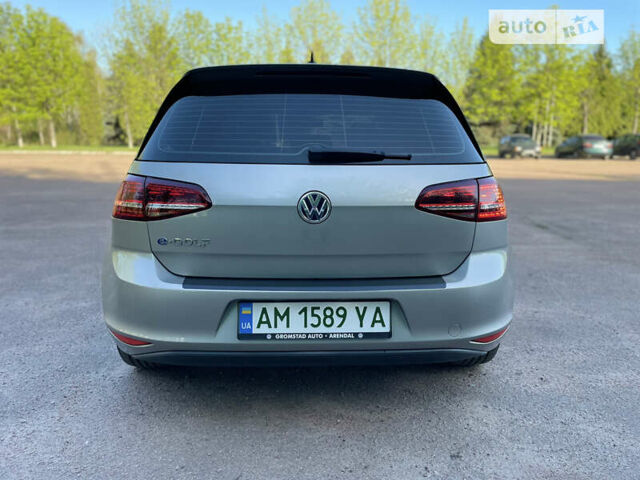 Бежевый Фольксваген e-Golf, объемом двигателя 0 л и пробегом 135 тыс. км за 10700 $, фото 5 на Automoto.ua