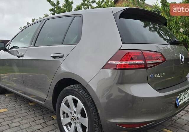 Бежевий Фольксваген e-Golf, об'ємом двигуна 0 л та пробігом 126 тис. км за 8100 $, фото 4 на Automoto.ua