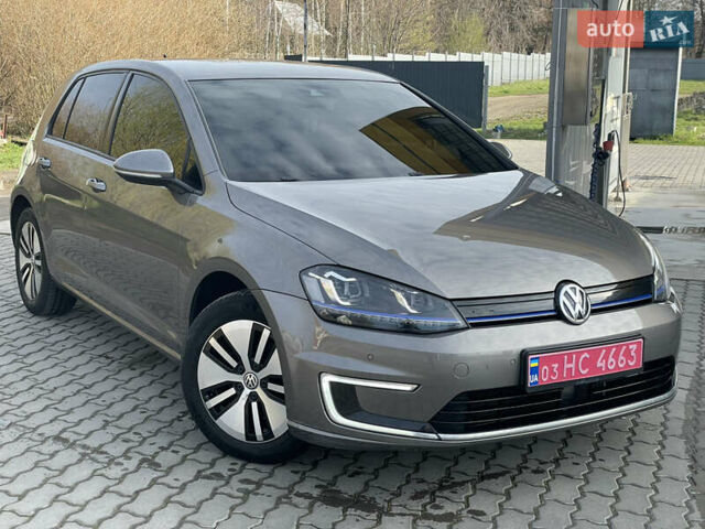 Бежевый Фольксваген e-Golf, объемом двигателя 0 л и пробегом 140 тыс. км за 7800 $, фото 18 на Automoto.ua