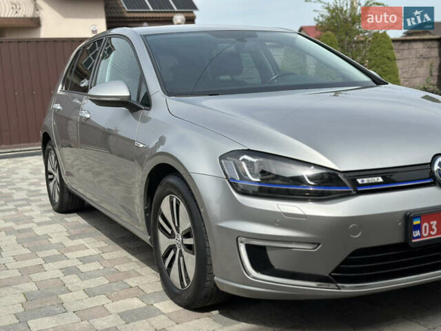 Бежевый Фольксваген e-Golf, объемом двигателя 0 л и пробегом 138 тыс. км за 9700 $, фото 11 на Automoto.ua